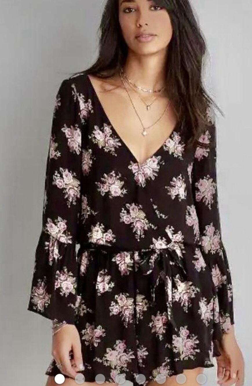 American Eagle Romper Floral Black Small Bell Sleeve V-neck Cottage Ruffle Hem